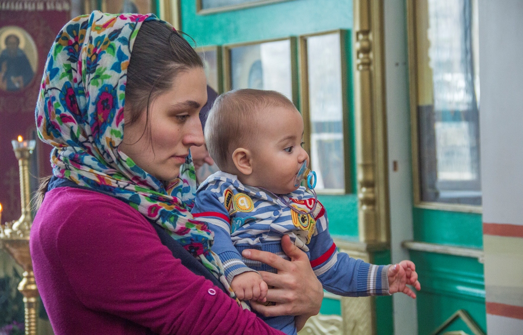 Митрополит Александр совершил Божественную Литургию в храме святителя и чудотворца Николая г. Талгар